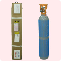 2000L�̔z��������A�w���E���K�X�E�{���x�̂��͂��׎p�ł��B